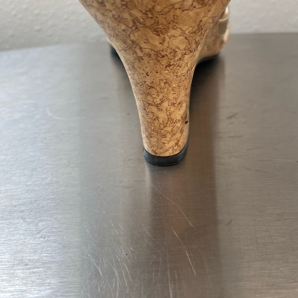 WOMENS CORAL BAY Gold Wedge Sandals - Picture 3 of 15